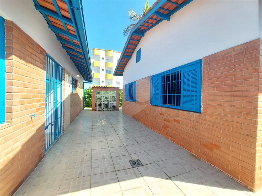 Casa térrea no Solemar - Praia Grande