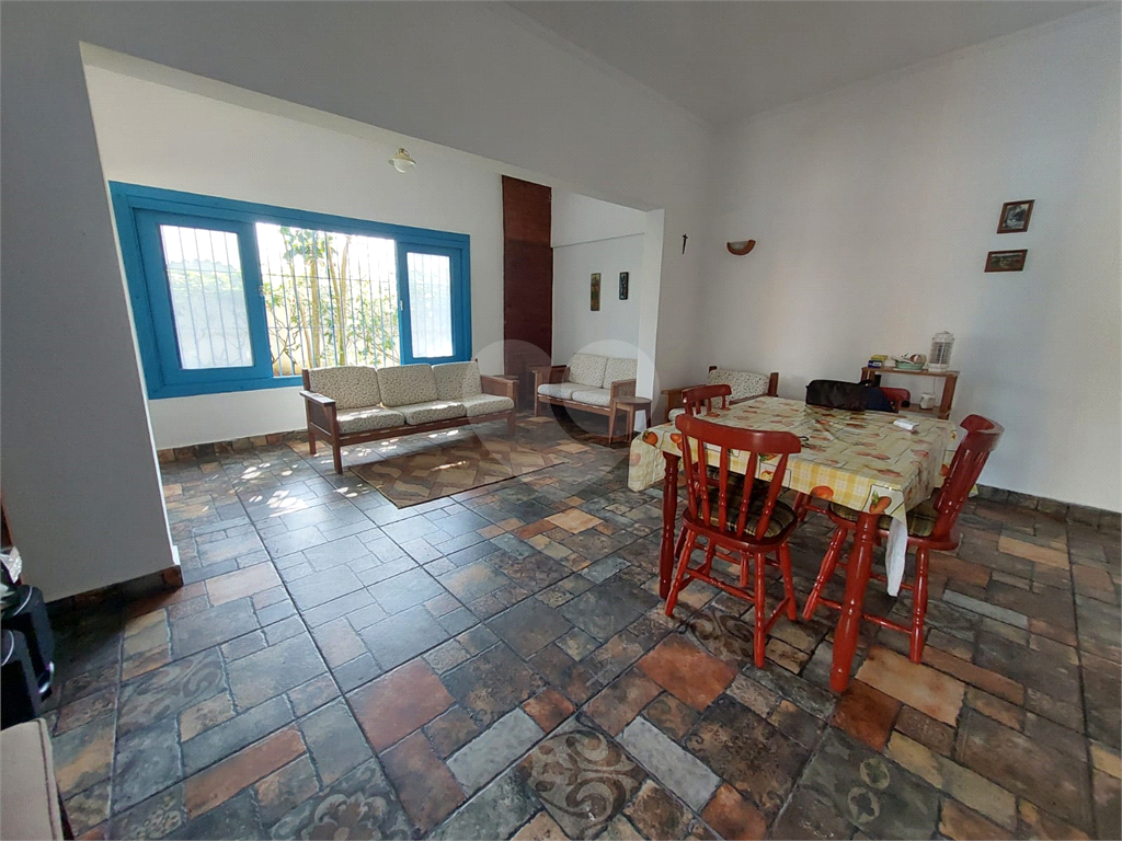 Casa térrea no Solemar - Praia Grande