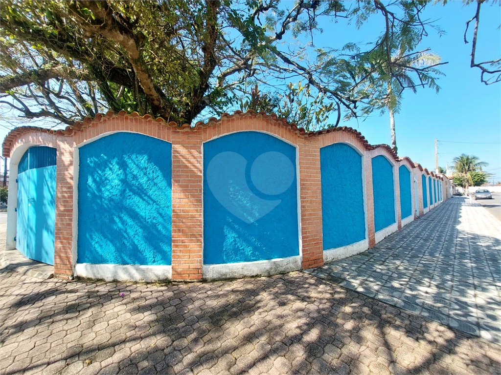 Casa térrea no Solemar - Praia Grande