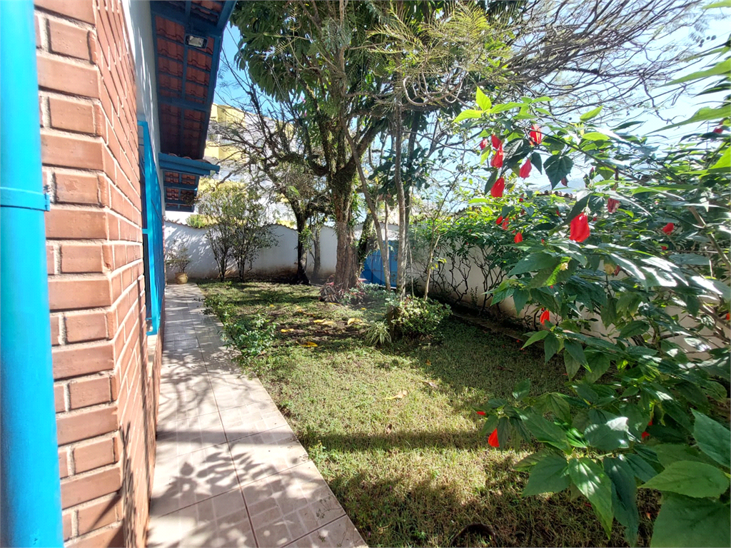 Casa térrea no Solemar - Praia Grande