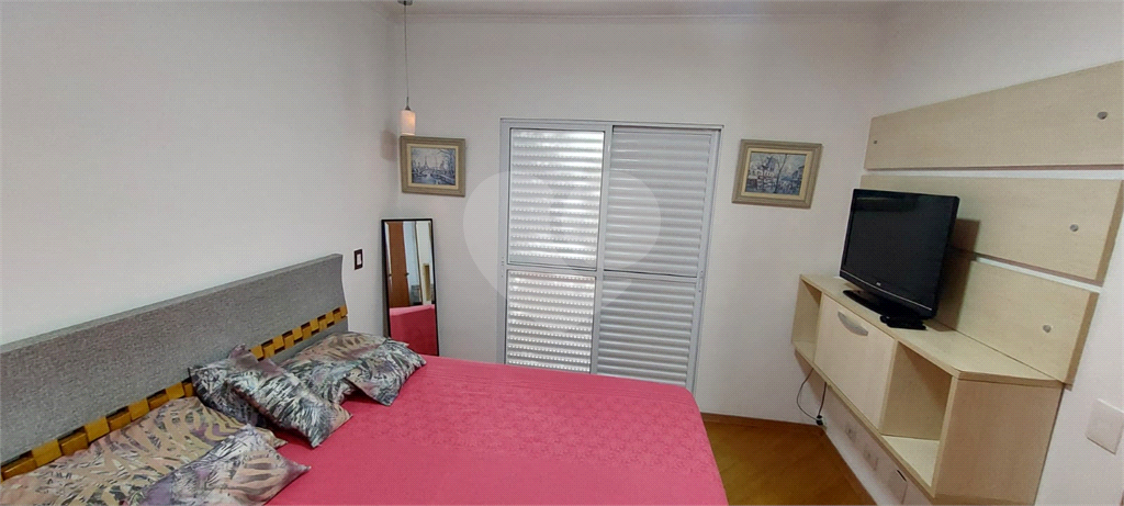 Casa em condominio para locação com 204 m² de área total, com 3 dormitórios 1 suíte 1 closet 2 banh