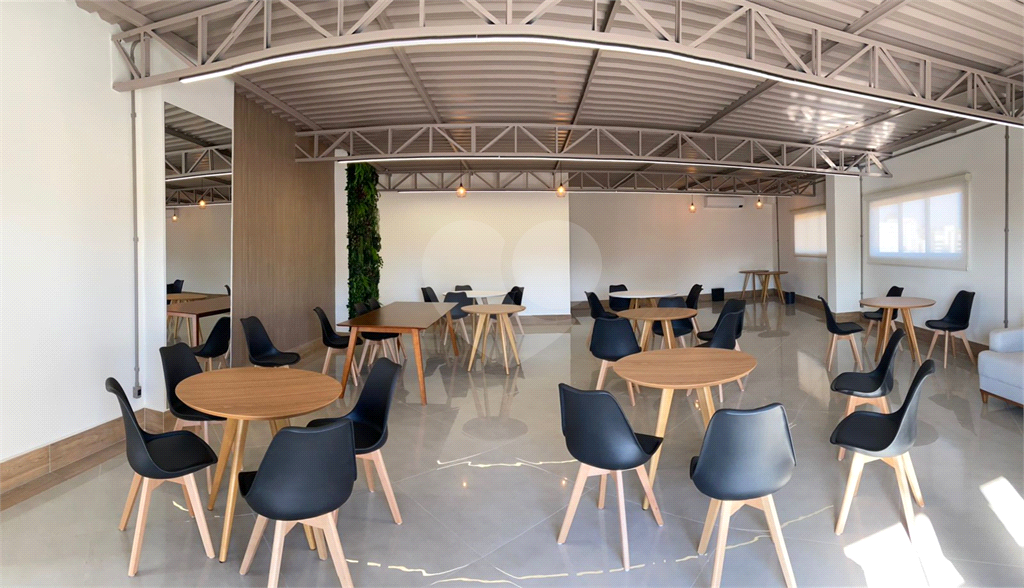 APARTAMENTO em SANTANA