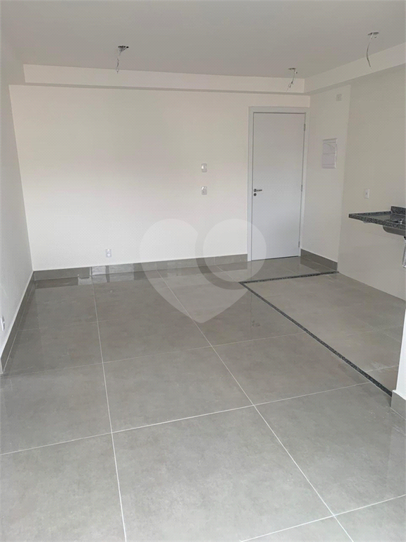 APARTAMENTO em SANTANA