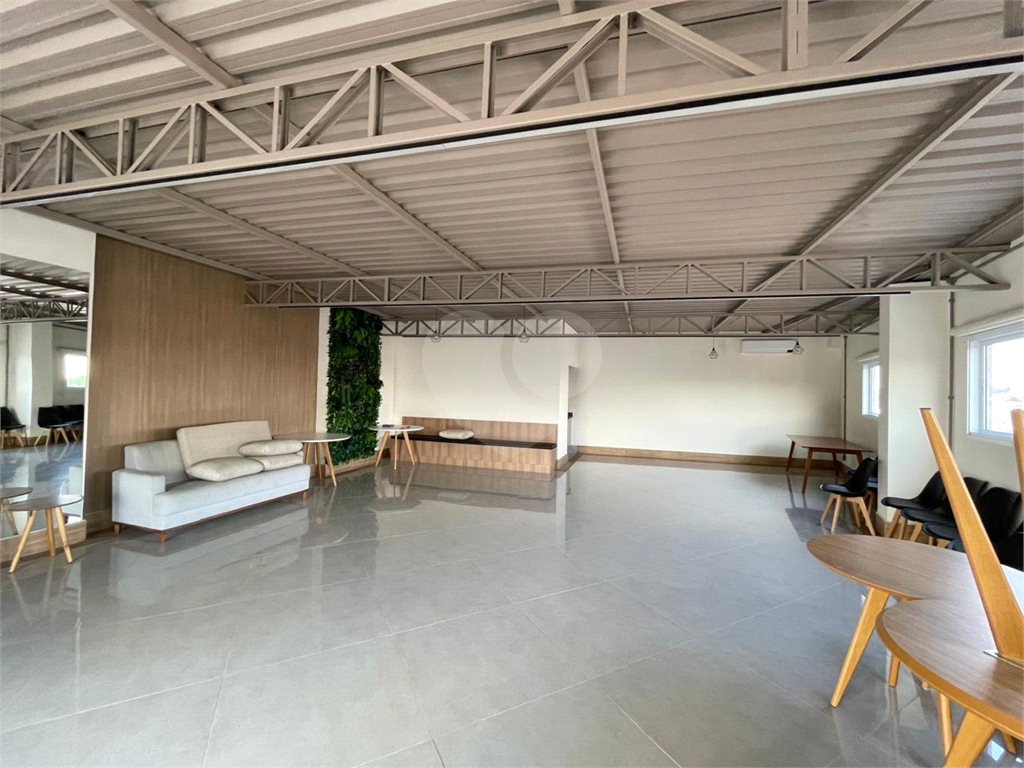 APARTAMENTO em SANTANA