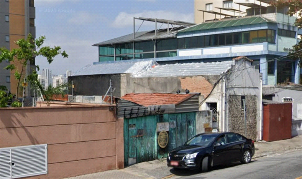 Terreno ideal para construção de prédio na Casa Verde