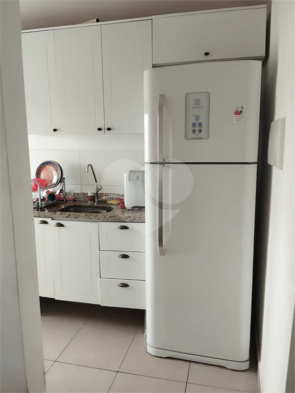 Apartamento à venda com 2 quartos, 49m² - Foto 3