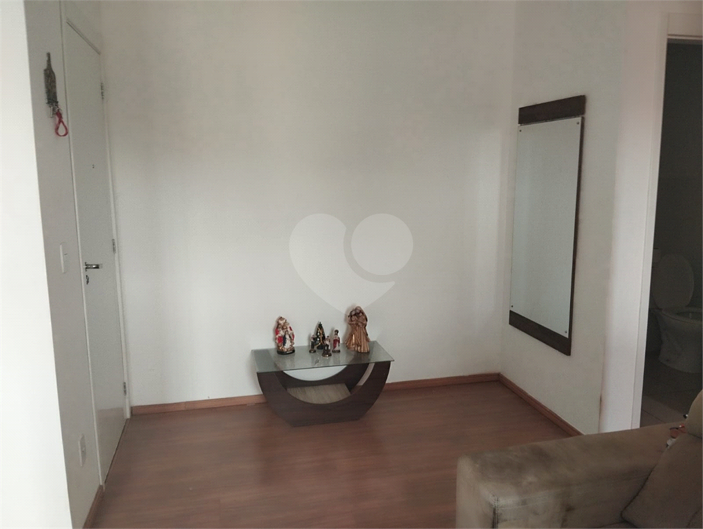 Apartamento à venda com 2 quartos, 49m² - Foto 4