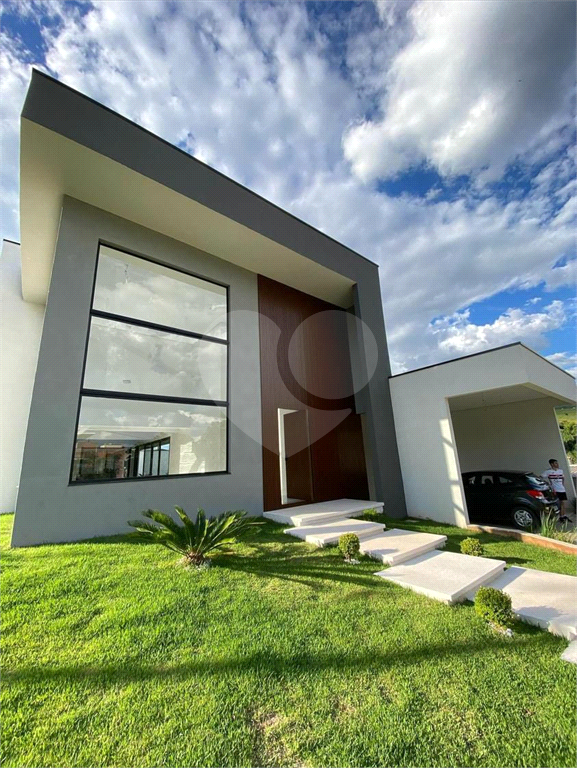 Casa de Condomínio à venda com 4 quartos, 345m² - Foto 2