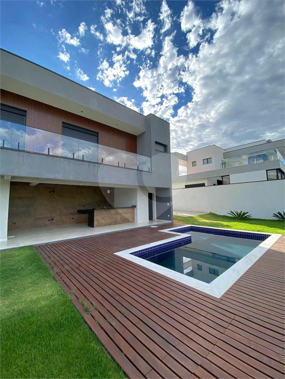 Casa de Condomínio à venda com 4 quartos, 345m² - Foto 13