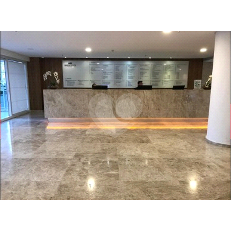 Sala comercial ao lado da av Braz Leme, 47,5 m², com varanda, copa e banheiro