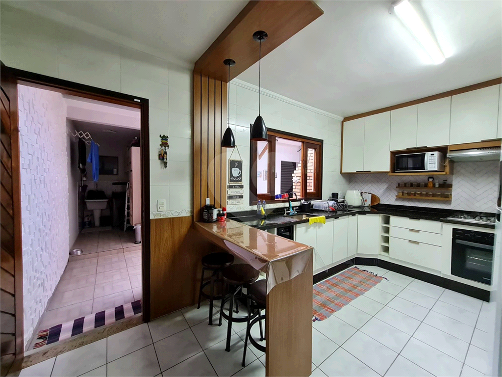CASA em JARDIM VILA GALVÃO