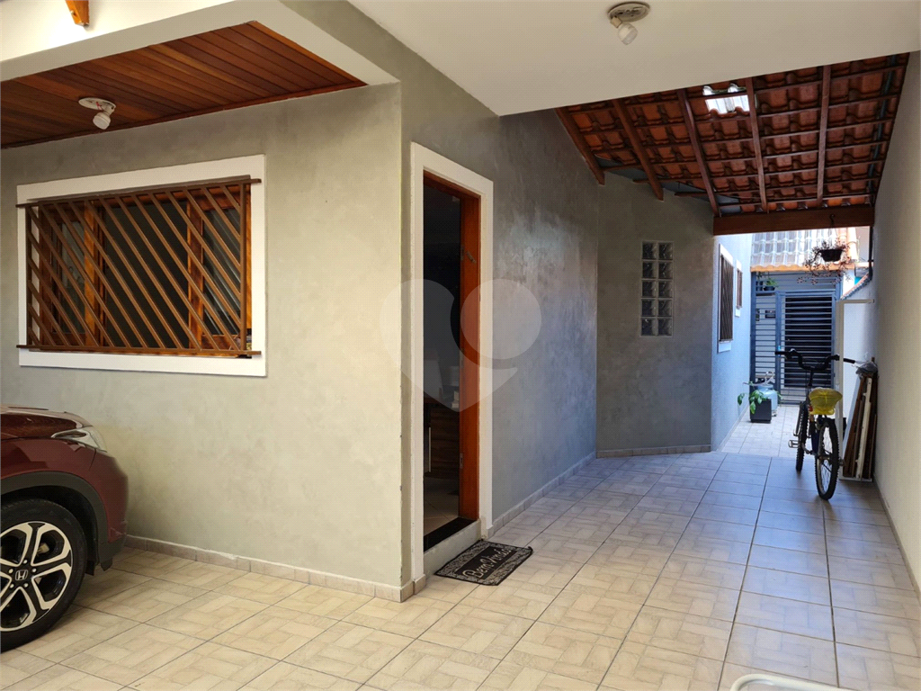 CASA em JARDIM VILA GALVÃO
