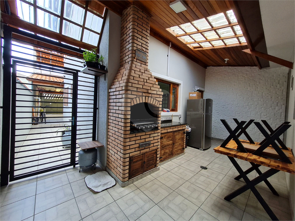 CASA em JARDIM VILA GALVÃO