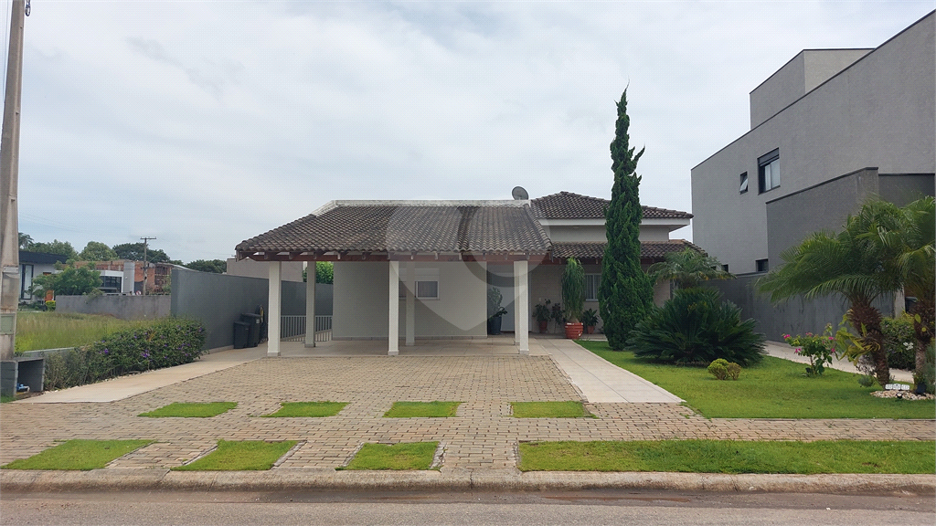 Casa de Condomínio, 4 quartos - Foto 1