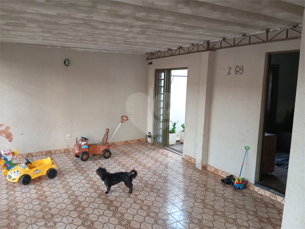 Casa à venda com 3 quartos, 150m² - Foto 37