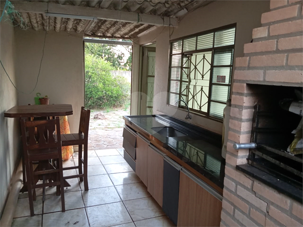 Casa à venda com 3 quartos, 150m² - Foto 25