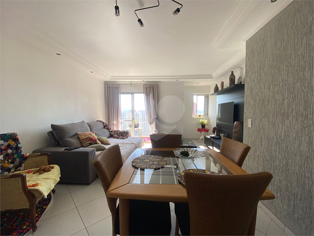Apartamento para venda na Avenida do Guacá