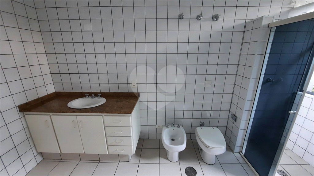 CASA PARA ALUGAR OU VENDER NO CITY BUTANTA COM 4 QUARTOS SENDO 1 SUITE