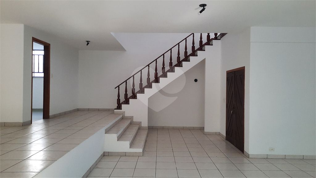 CASA PARA ALUGAR OU VENDER NO CITY BUTANTA COM 4 QUARTOS SENDO 1 SUITE