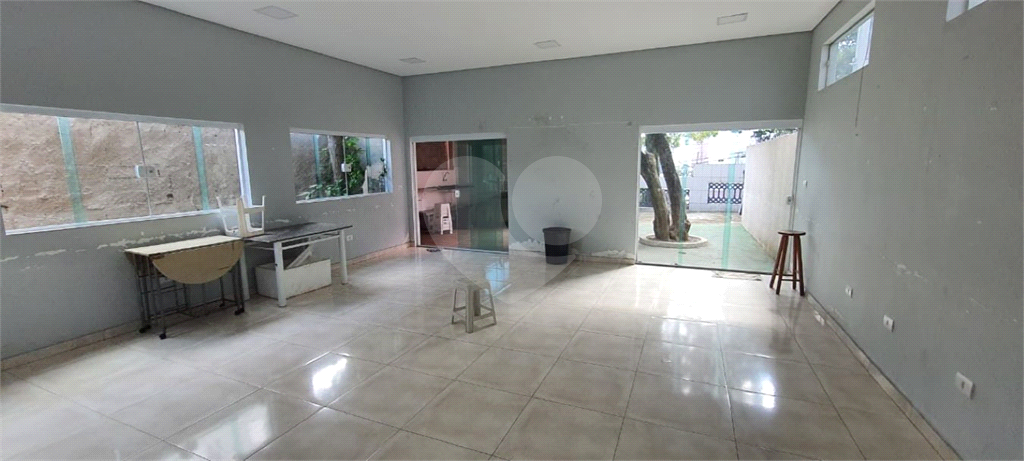 Apartamento de 42 metros 2 dorm 1 banheiro e 1 vaga de garagem