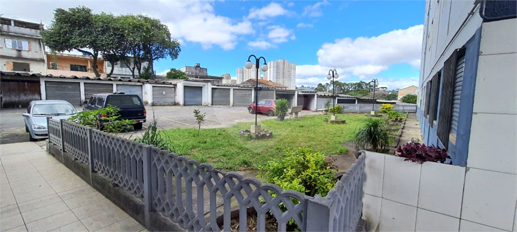 Apartamento de 42 metros 2 dorm 1 banheiro e 1 vaga de garagem