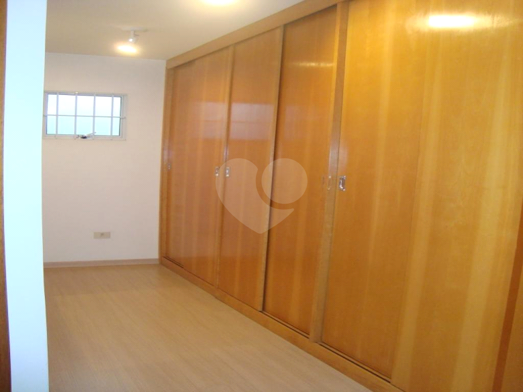 Casa, 3 quartos, 250 m² - Foto 13
