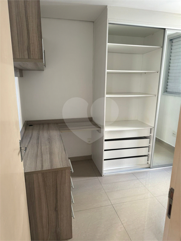 APARTAMENTO em BARRA FUNDA