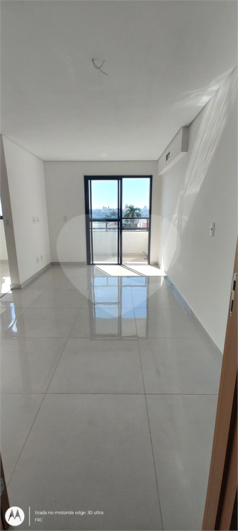 Apartamento à venda e aluguel com 2 quartos, 60m² - Foto 11