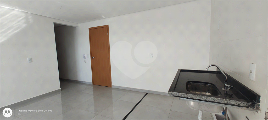 Apartamento à venda e aluguel com 2 quartos, 60m² - Foto 8