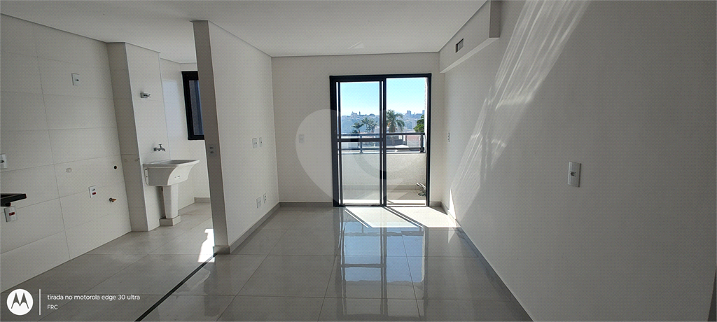 Apartamento à venda e aluguel com 2 quartos, 60m² - Foto 2