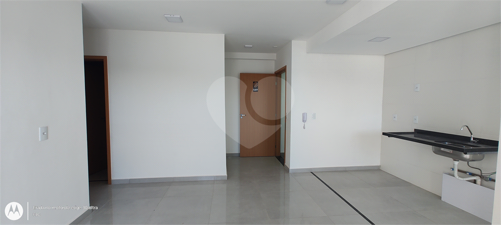 Apartamento à venda com 2 quartos, 60m² - Foto 8