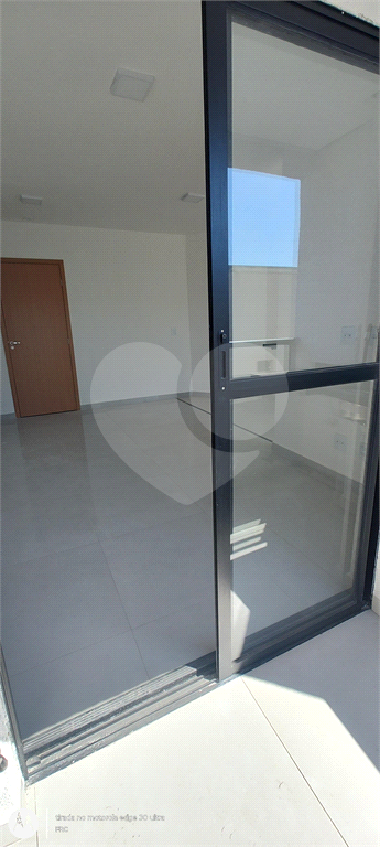 Apartamento à venda e aluguel com 2 quartos, 60m² - Foto 17