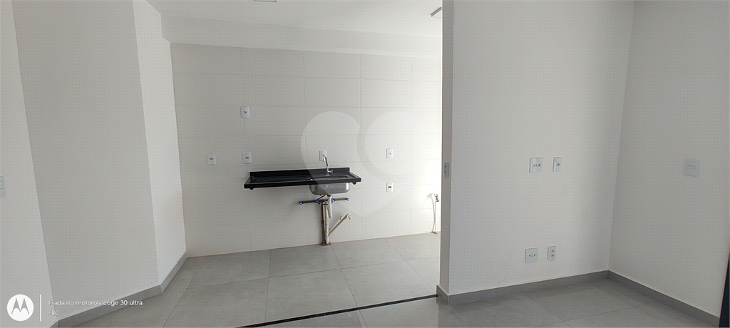 Apartamento à venda e aluguel com 2 quartos, 60m² - Foto 3