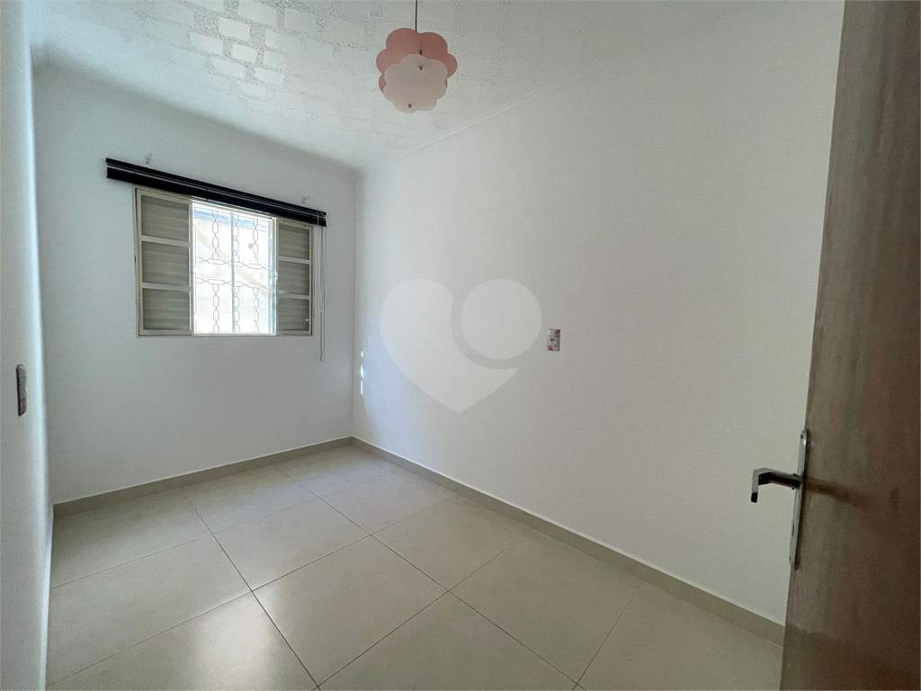 Casa à venda com 3 quartos, 160m² - Foto 7