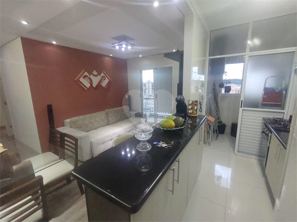 Apartamento à venda com 2 quartos, 69m² - Foto 7