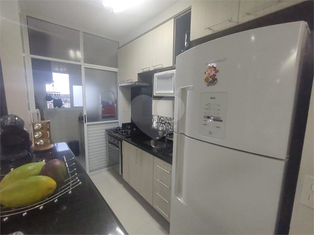 Apartamento à venda com 2 quartos, 69m² - Foto 3