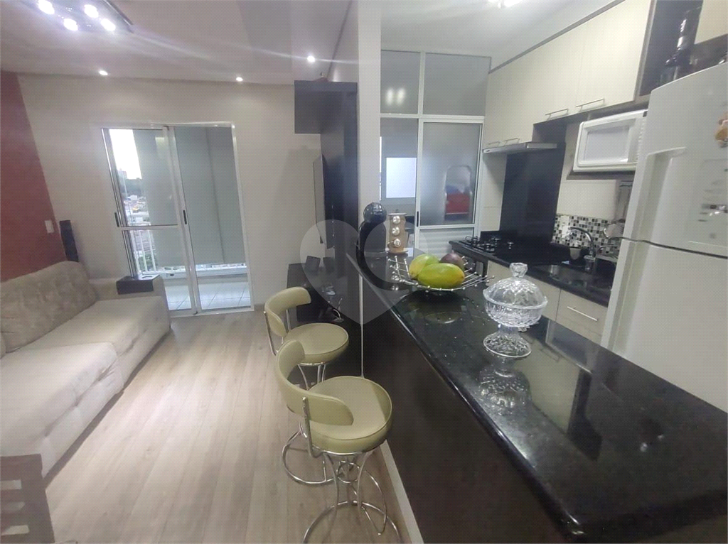 Apartamento à venda com 2 quartos, 69m² - Foto 6