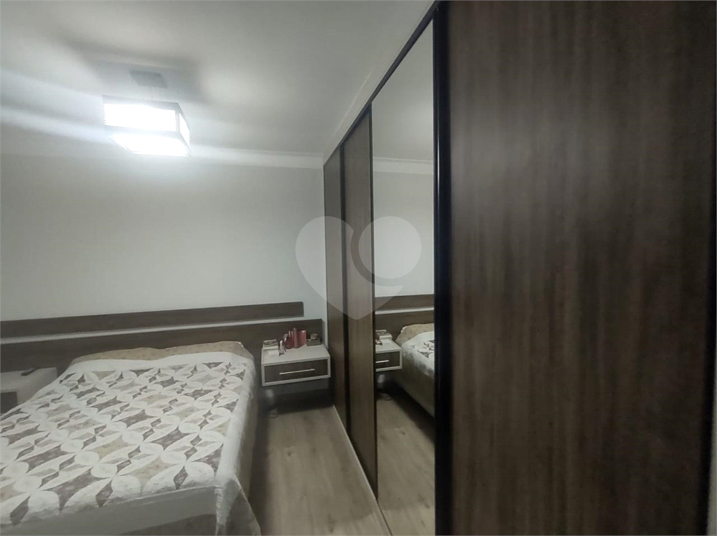 Apartamento à venda com 2 quartos, 69m² - Foto 25