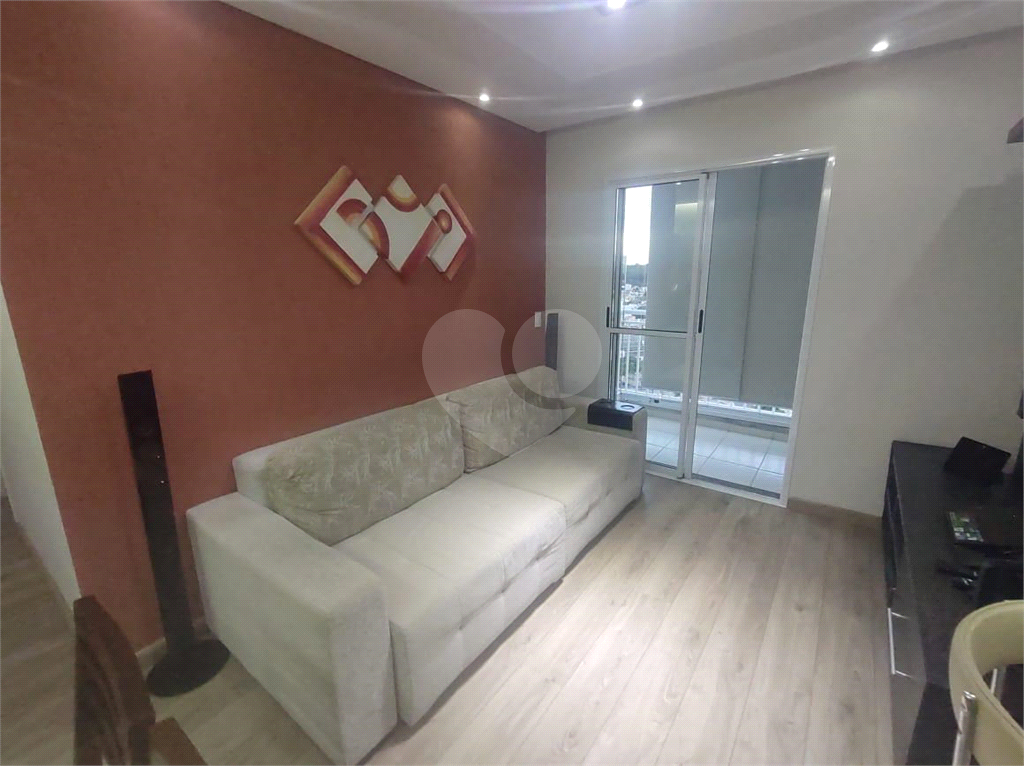 Apartamento à venda com 2 quartos, 69m² - Foto 13