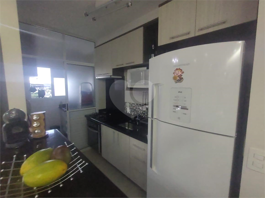 Apartamento à venda com 2 quartos, 69m² - Foto 9