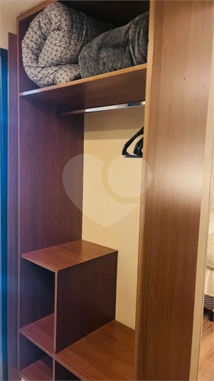 Apartamento à venda com 1 quarto, 23m² - Foto 2