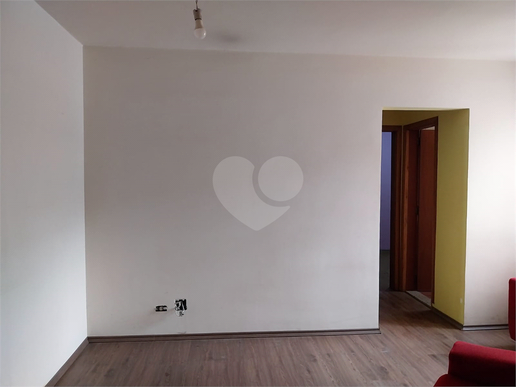 Apartamento a venda  2 dormitórios 1 vaga Bairro Brás 