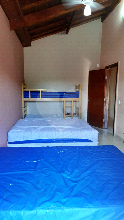 Casa com piscina em Itanhaém