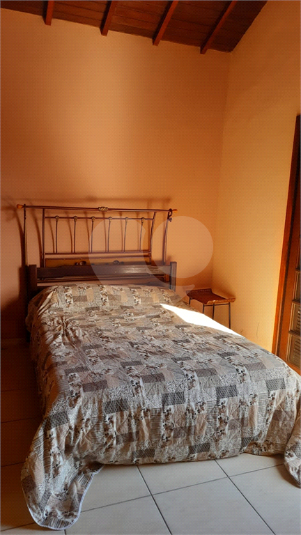 Casa com piscina em Itanhaém