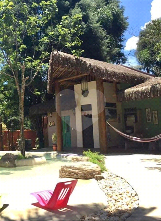 SOBRADO em ARUJÁZINHO I, II E III