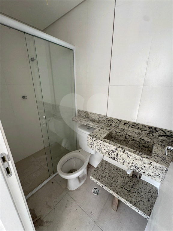 Apartamento Novo à Venda ou Locação – 2 Dormitórios com Sacada a 500m do Metrô Parada Inglesa