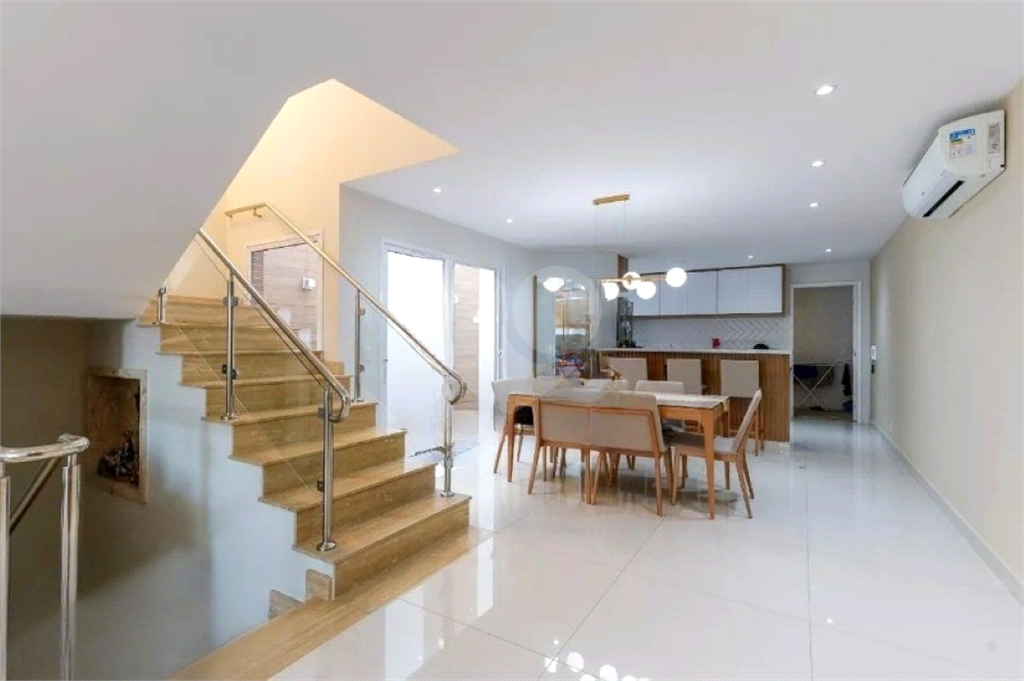 Casa à Venda 300m²| 4 Suítes| 4 Vagas| Espaço Gourmet na Vila Maria Alta