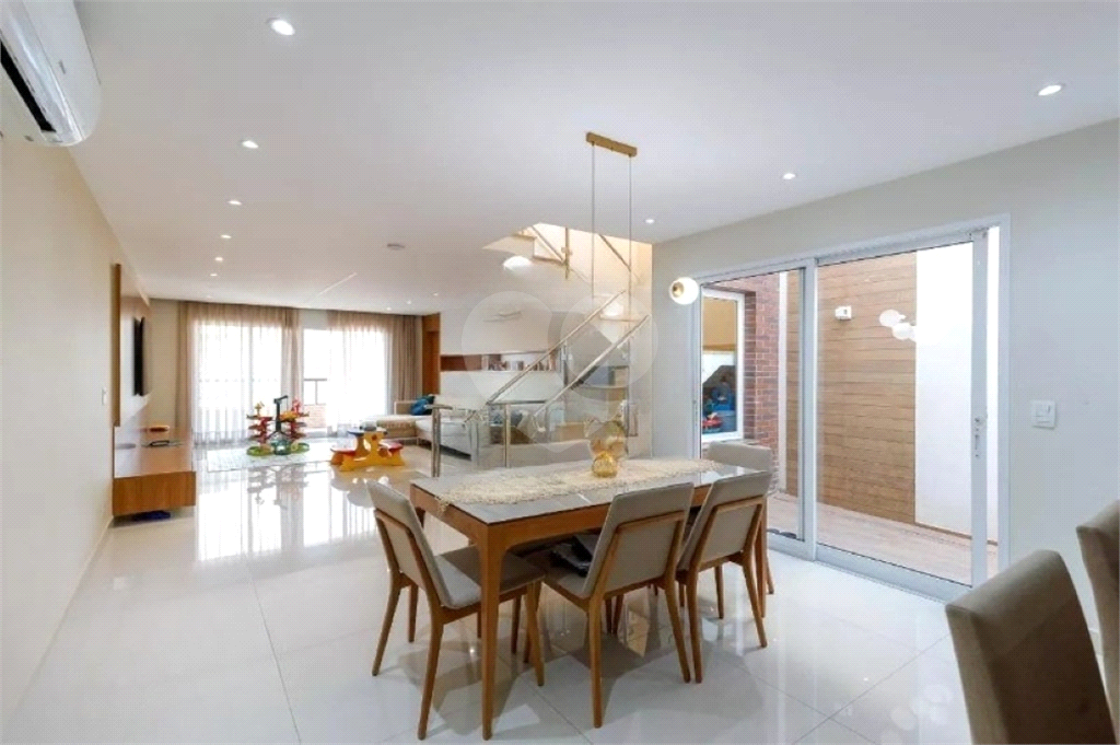 Casa à Venda 300m²| 4 Suítes| 4 Vagas| Espaço Gourmet na Vila Maria Alta
