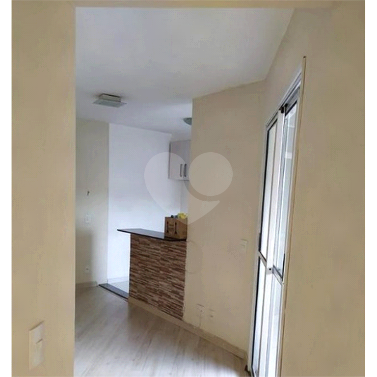 Oportunidade Apartamento andar alto, 49 m², 2 dormitórios, 1 vaga
