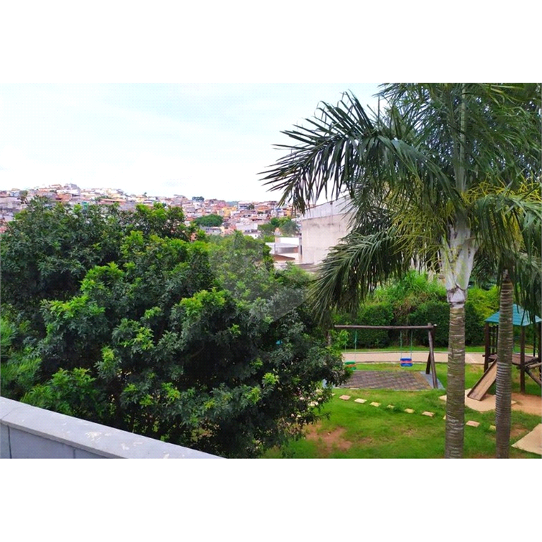 Oportunidade Apartamento andar alto, 49 m², 2 dormitórios, 1 vaga